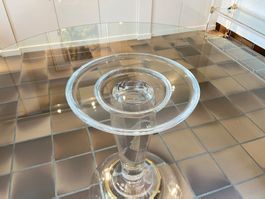 🟢  Esstisch rund mit Acrylglas-Fuss