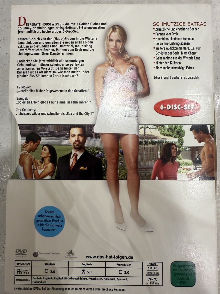 Tutti i DVDs: Desperate Housewives komplette erste Staffel – Usato da Arlesheim venduto da 12sxlssdf 1