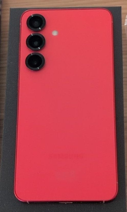 Samsung Telefoni cellulari / Smartphones: Samsung S25 Rot – Usato da St. Gallen venduto da gstrain