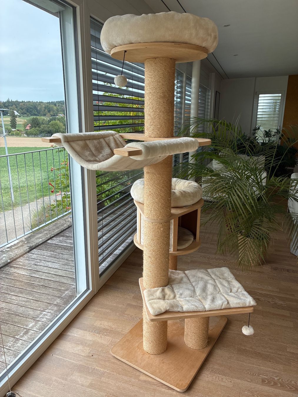 Arbres à chats: Katzenbaum – D'occasion à Riken AG par alexandra12