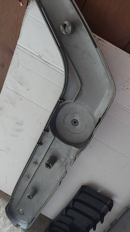 Piaggio Ciclomotori: Seitenverkleidung Piaggio Ciao, grau, gebraucht – Usato da Dagmersellen venduto da Enno777 4