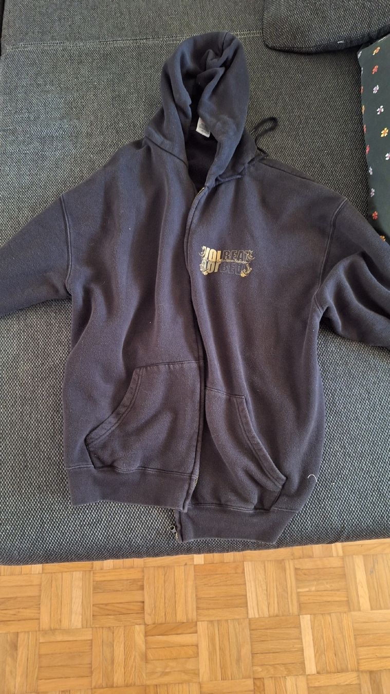 Jacken: Volbeat Hoodie-Jacke – Gebraucht aus Biglen von baita23