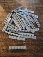 lego 3666 lot de 35 pièces Light Bluish Gray Plate 1 x 6