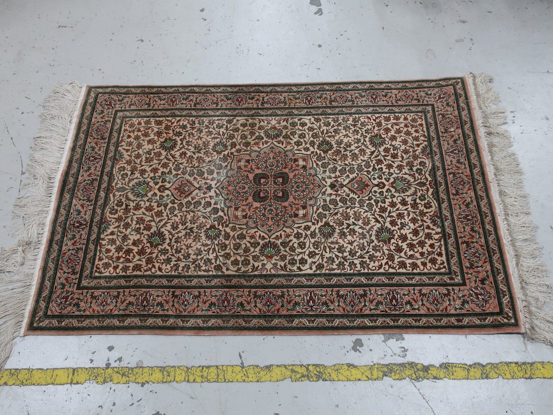 Tappeti: Teppich floral gemustert – Usato da Volketswil venduto da brockipfannenstil