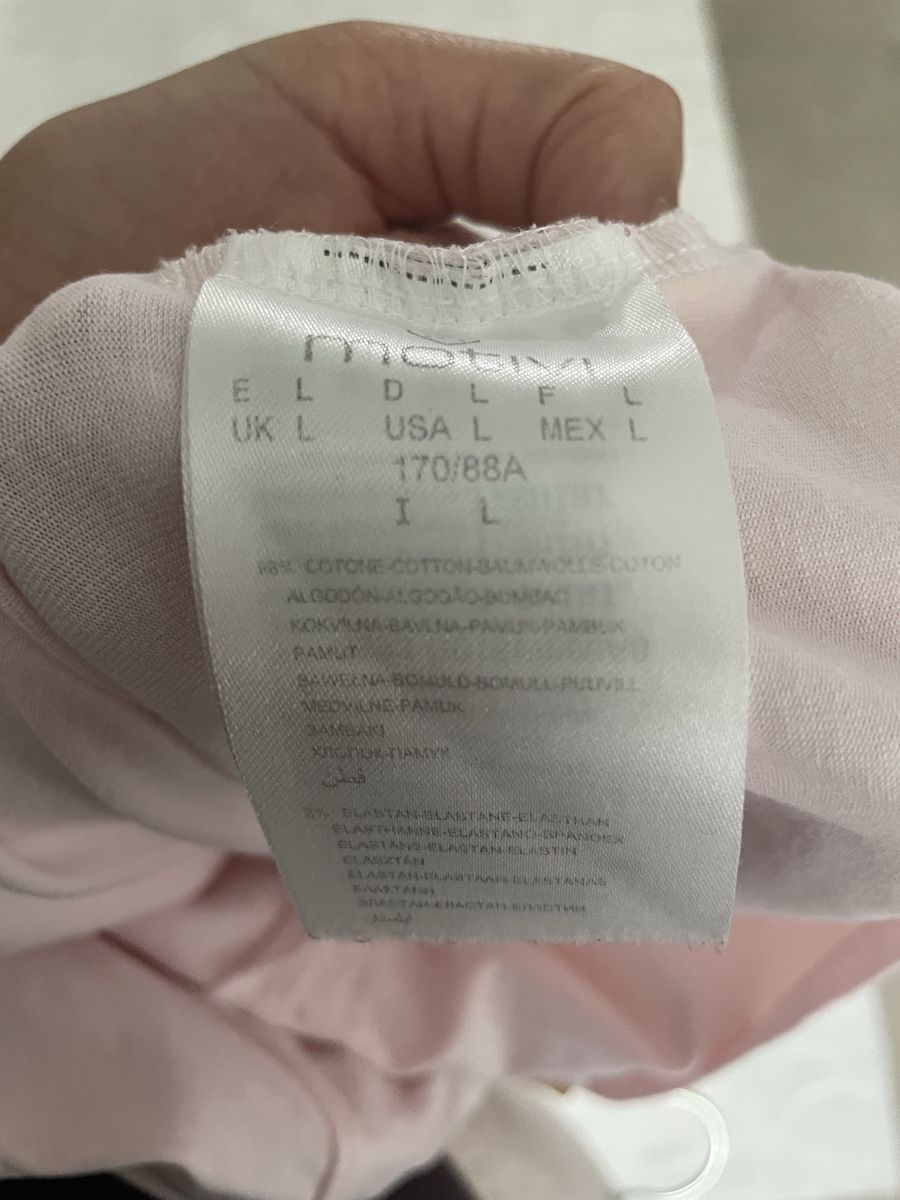 T-shirt: Maglietta motivi L – Nuovo (secondo la descrizione) da murten venduto da Ester09 3