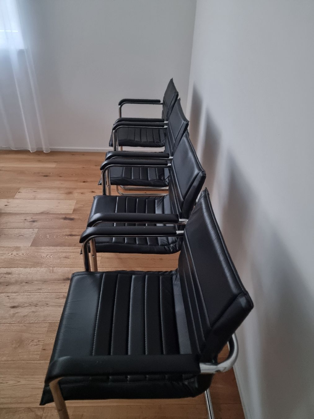 Chaises: 4 Freischwinger Stühle Leder – D'occasion à Gunten par asa017 3