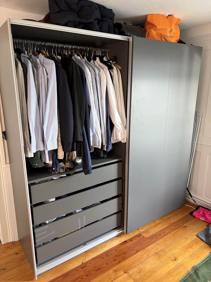 Ikea Armadi: Ikea PAX 200cm x 180cm – Usato da Thalwil venduto da marcel_geb 2