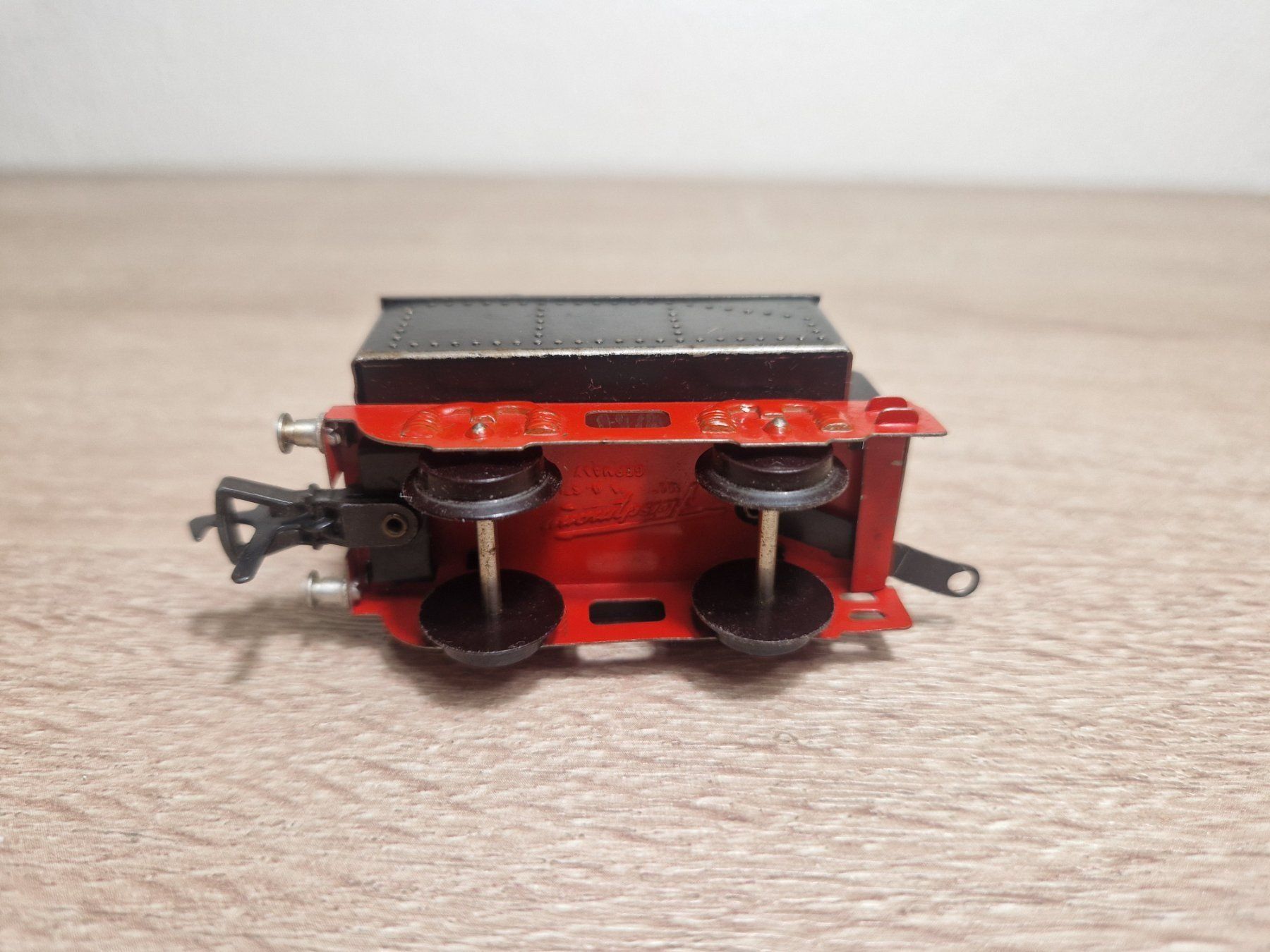 Fleischmann Modellini di ferrovie: Fleischmann Tender H0 (3) (P) – Usato da St-Aubin-Sauges venduto da Lo_Go 4