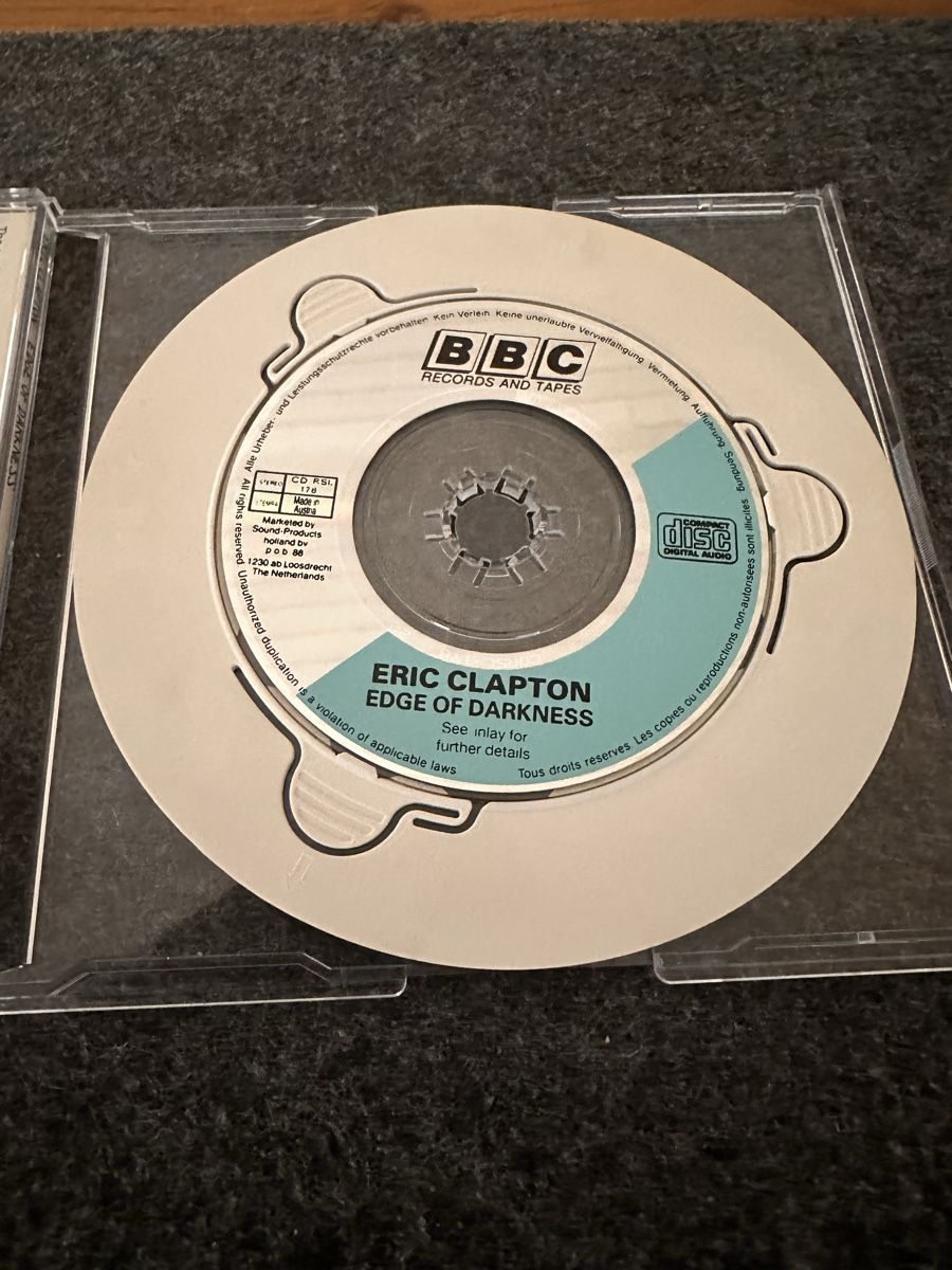 CDs: Eric Clapton with Michael Kamen - Edge Of Darkness – Gebraucht aus Däniken SO von cash63 1
