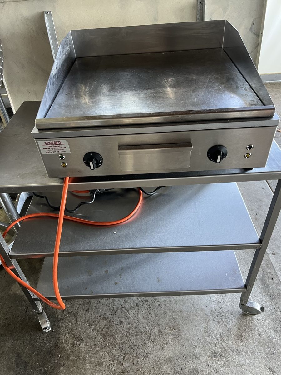 Grils: Elektrogrill – D'occasion à Kleinwangen par Too_NI
