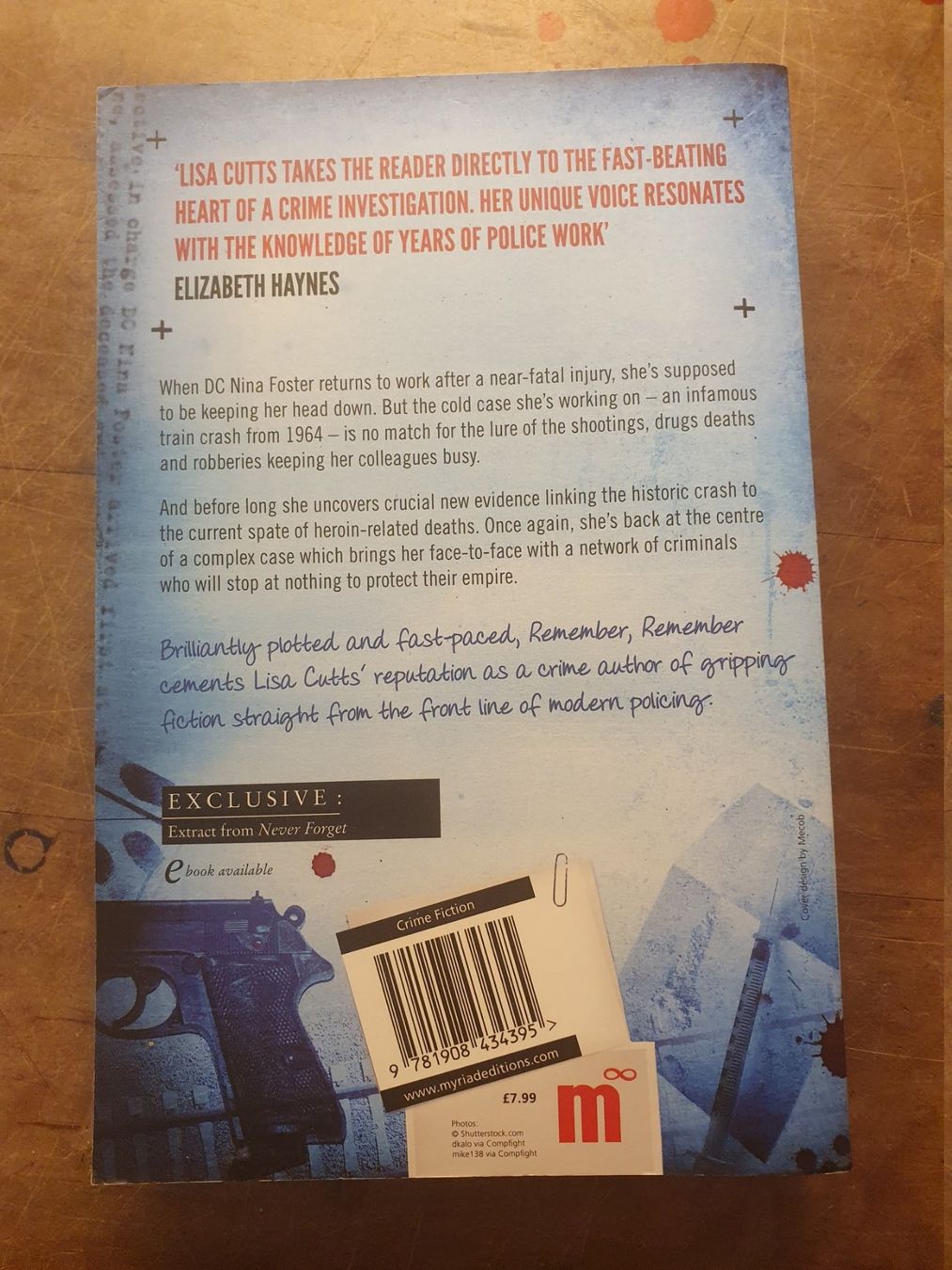 Libri: Remember, Remember - Lisa Cutts – Usato da Zürich venduto da loosebone 9
