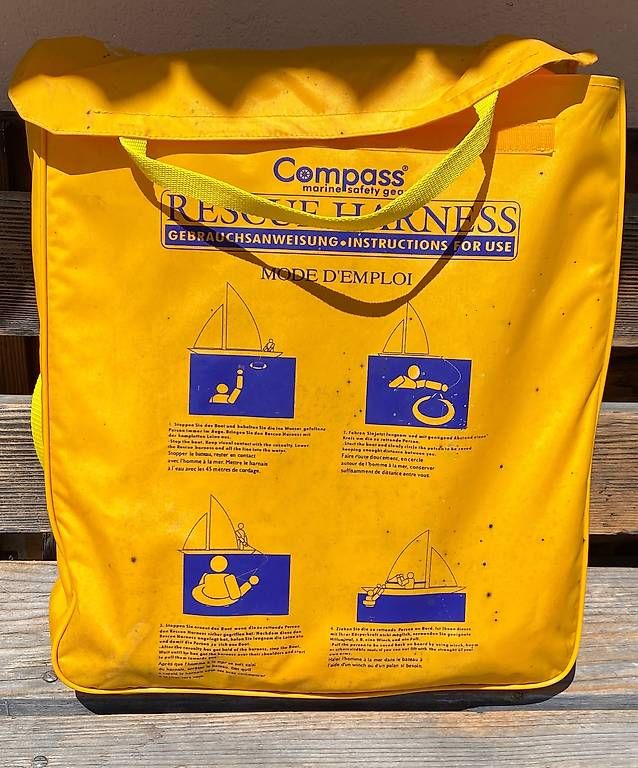 Attrezzatura da arrampicata: Harnais de sauvetage  – Usato da Troistorrents venduto da apremand