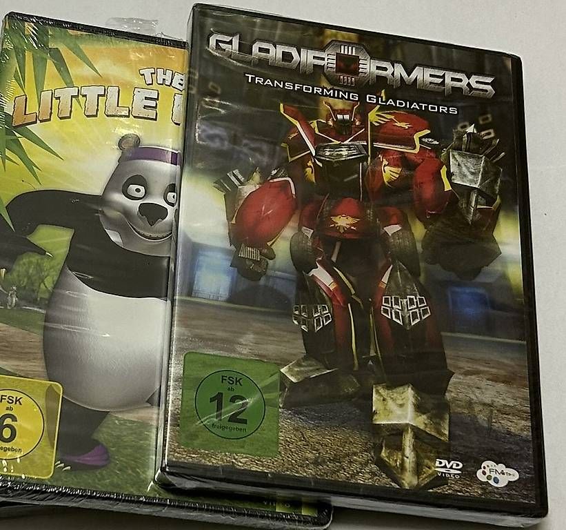 Tous les DVDs: 3 Originalverpackte Kinderfilme – Neuf avec emballage d'origine à Lütisburg par Tweety77
