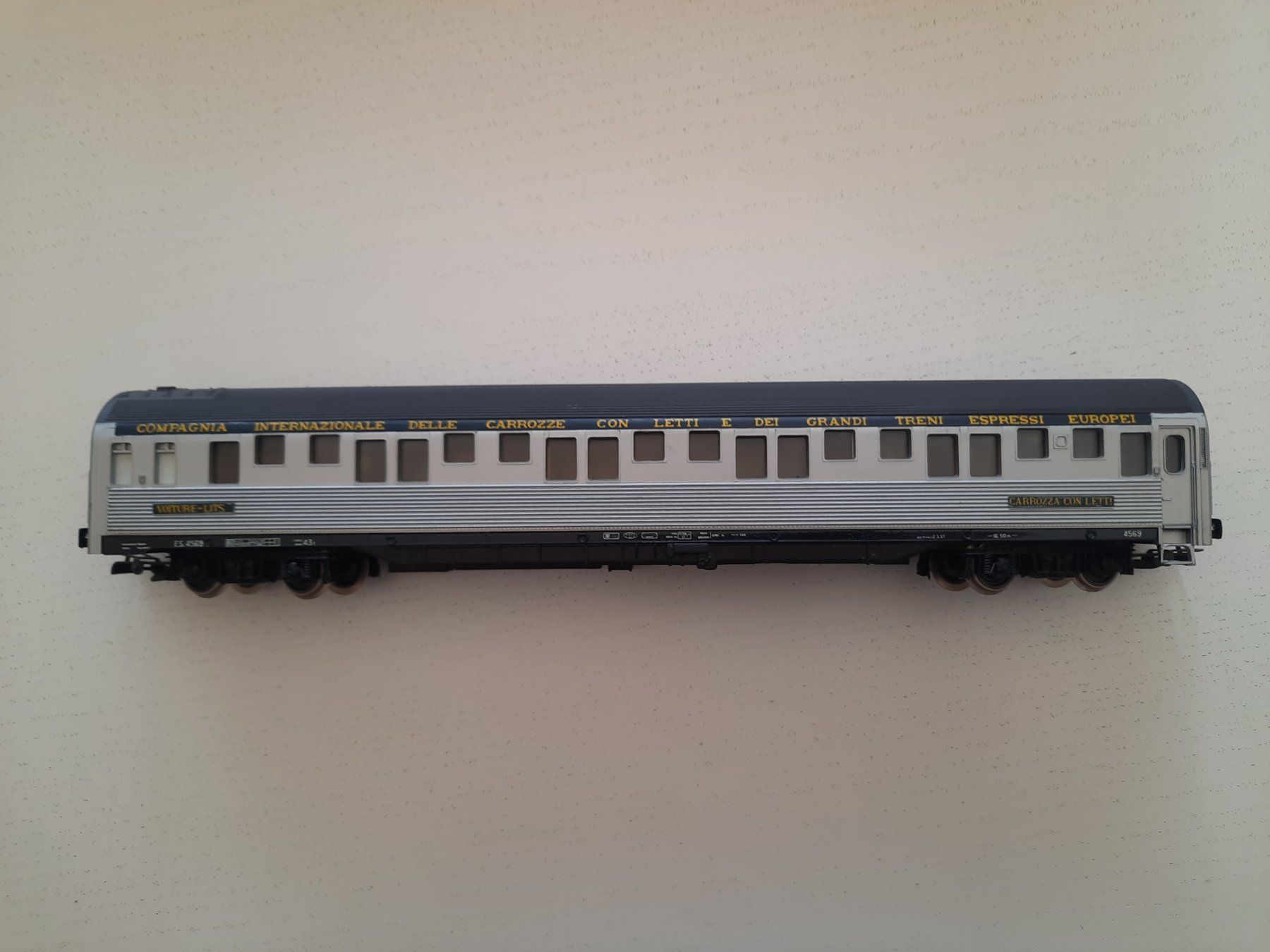 Rivarossi Modelleisenbahnen: Wagon Rivarossi n°2513 wagon couchette – Gebraucht aus Thônex von Lasdunas 1