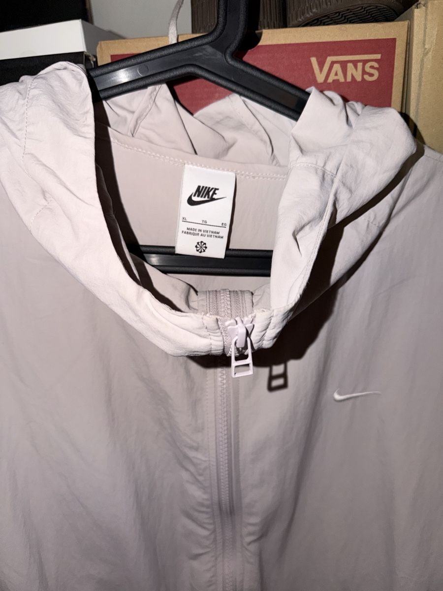 Nike Jacken: Nike Jacke, XL – Gebraucht aus Gutenswil von jus_nr7h 2