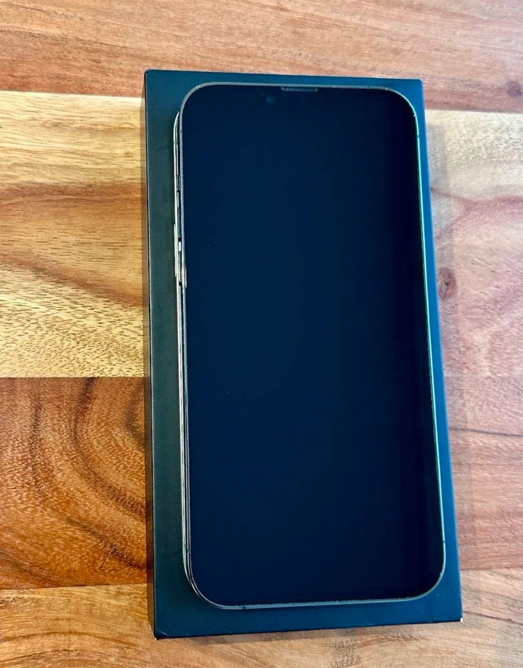 Apple Telefoni cellulari / Smartphones: iPhone 13 Pro Max (512GB) Akku 97% – Usato da Luzern venduto da Waince786 2