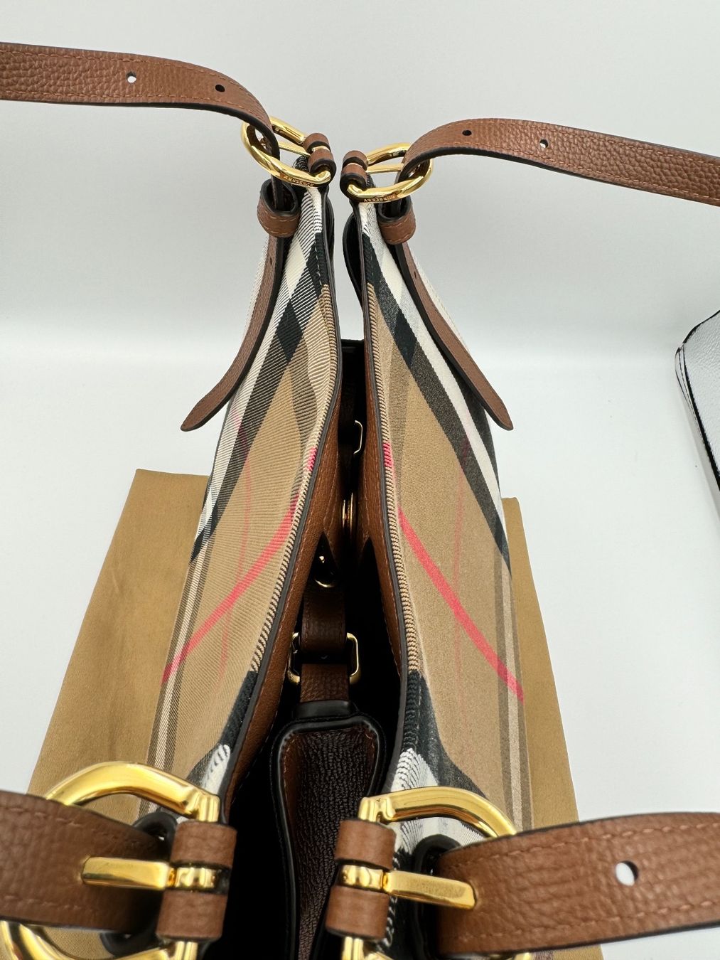 Burberry Borse da donna: Burberry Tasche Canterby – Nuovo e nell'imballaggio originale da Wiedlisbach venduto da Sistershop 6
