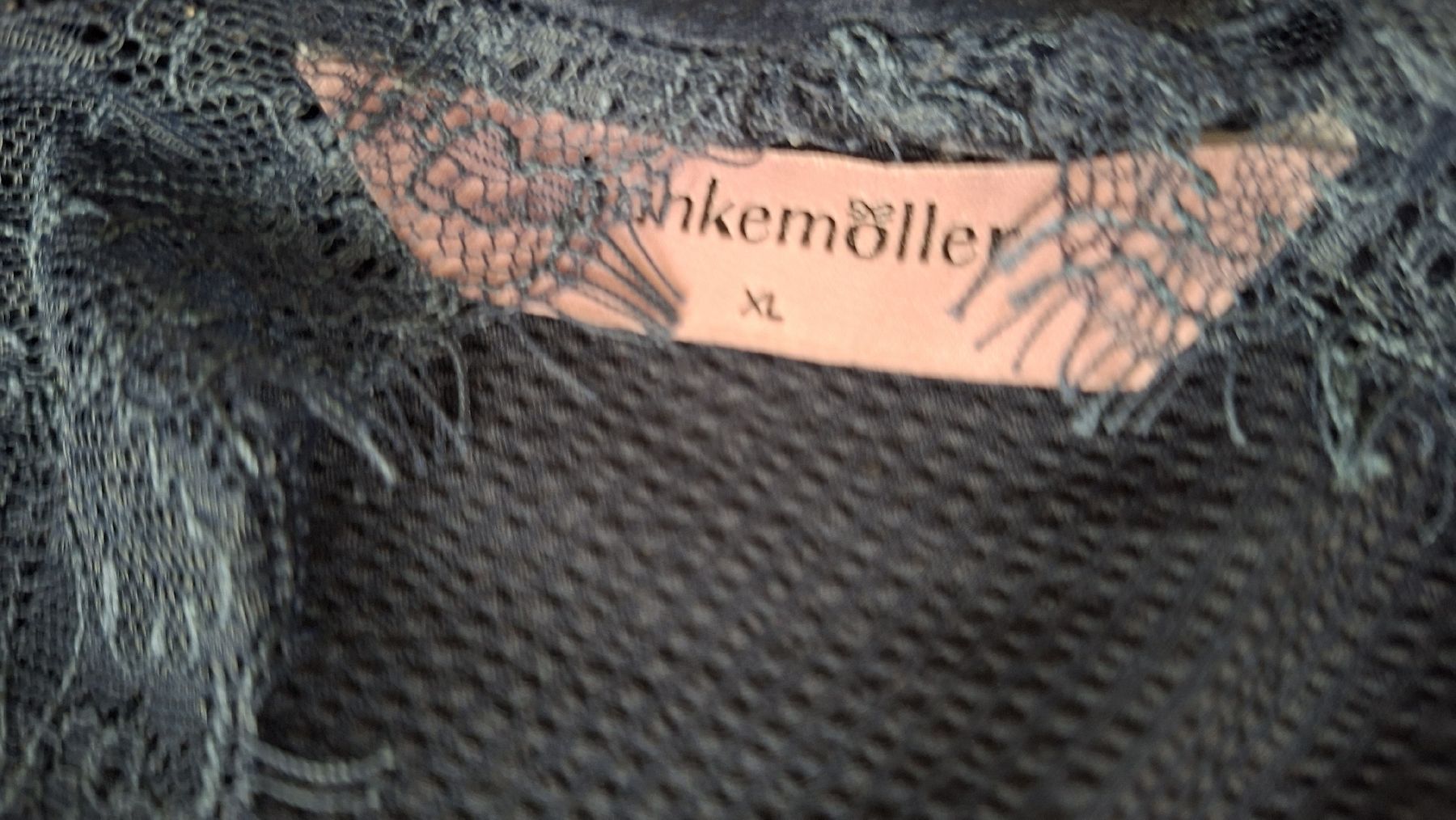 Hunkemöller Negligees & Pigiami: Jumpsuit-Pyjama mit Spitze – Usato da Oberengstringen venduto da Kimchimon 5