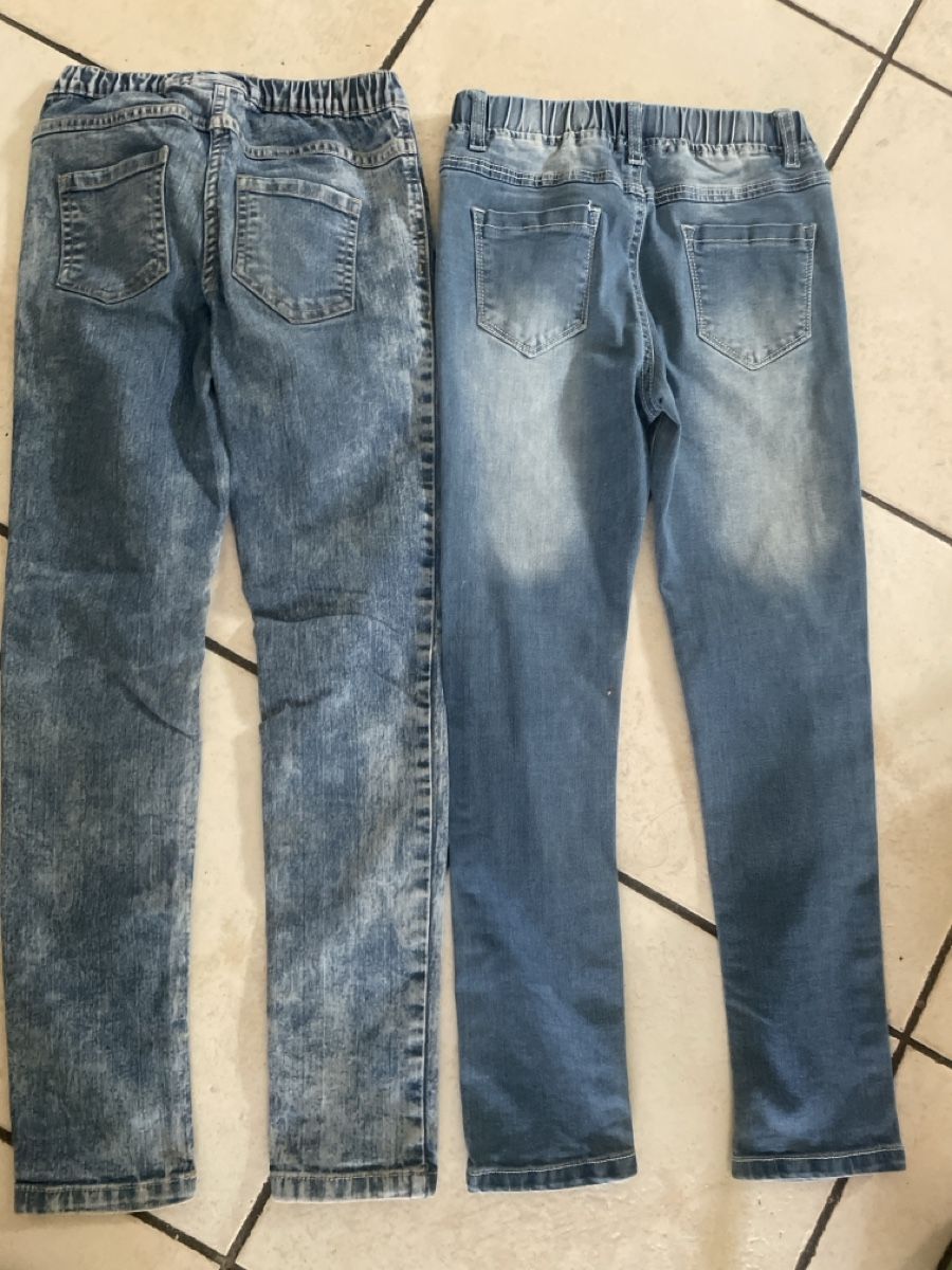 Hosen: 2 Mädchen Jeans Gr. 134/140 bequem – Gebraucht aus Obergerlafingen von cabo4 1