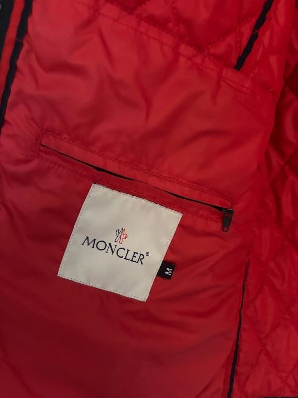 Moncler Giacche: Moncler Jacke – Usato da Rafz venduto da mar_j7dl 2
