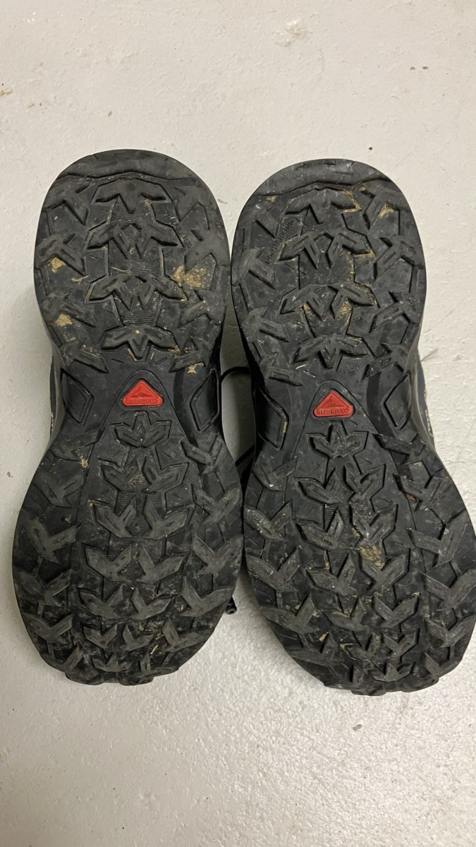 Salomon Scarpe da uomo: Salomon Kinder Schuhe Grösse 31 gebraucht – Usato da Wettingen venduto da Vichli 1