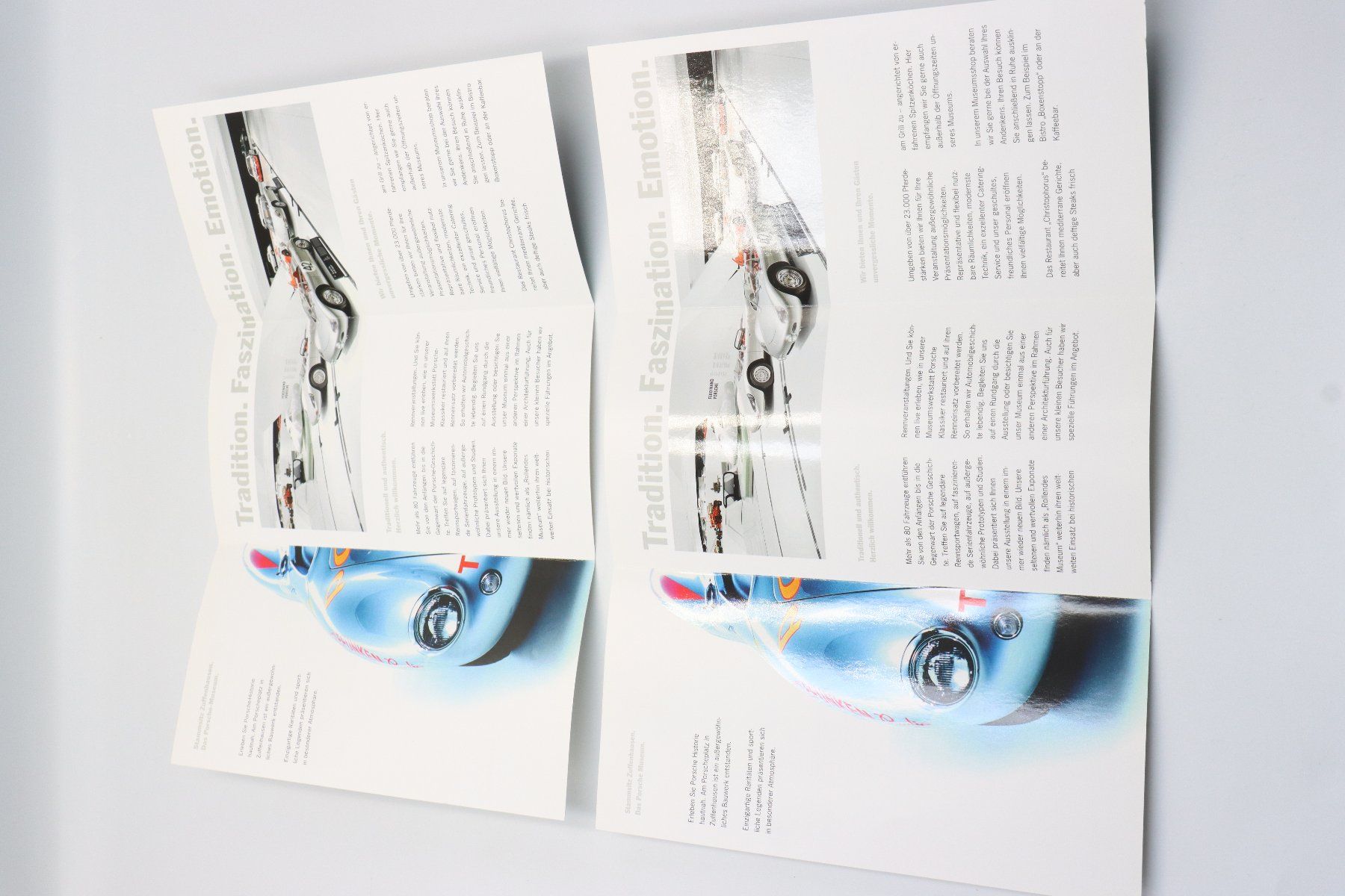 Porsche Documenti: Porsche Museum Prospekte 2013 Lot – Usato da Bühl b.Aarberg venduto da Collectorpassions 3
