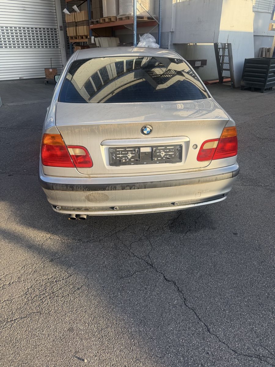 BMW Autos: BMW 328i E46  – Gebraucht aus Bolligen von jeganathan 1