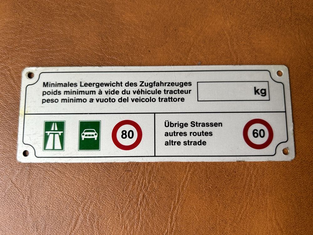 Auf Dem Typenschild Ist Leider Kein Baujahr Oder Den Typ Zu Erkennen