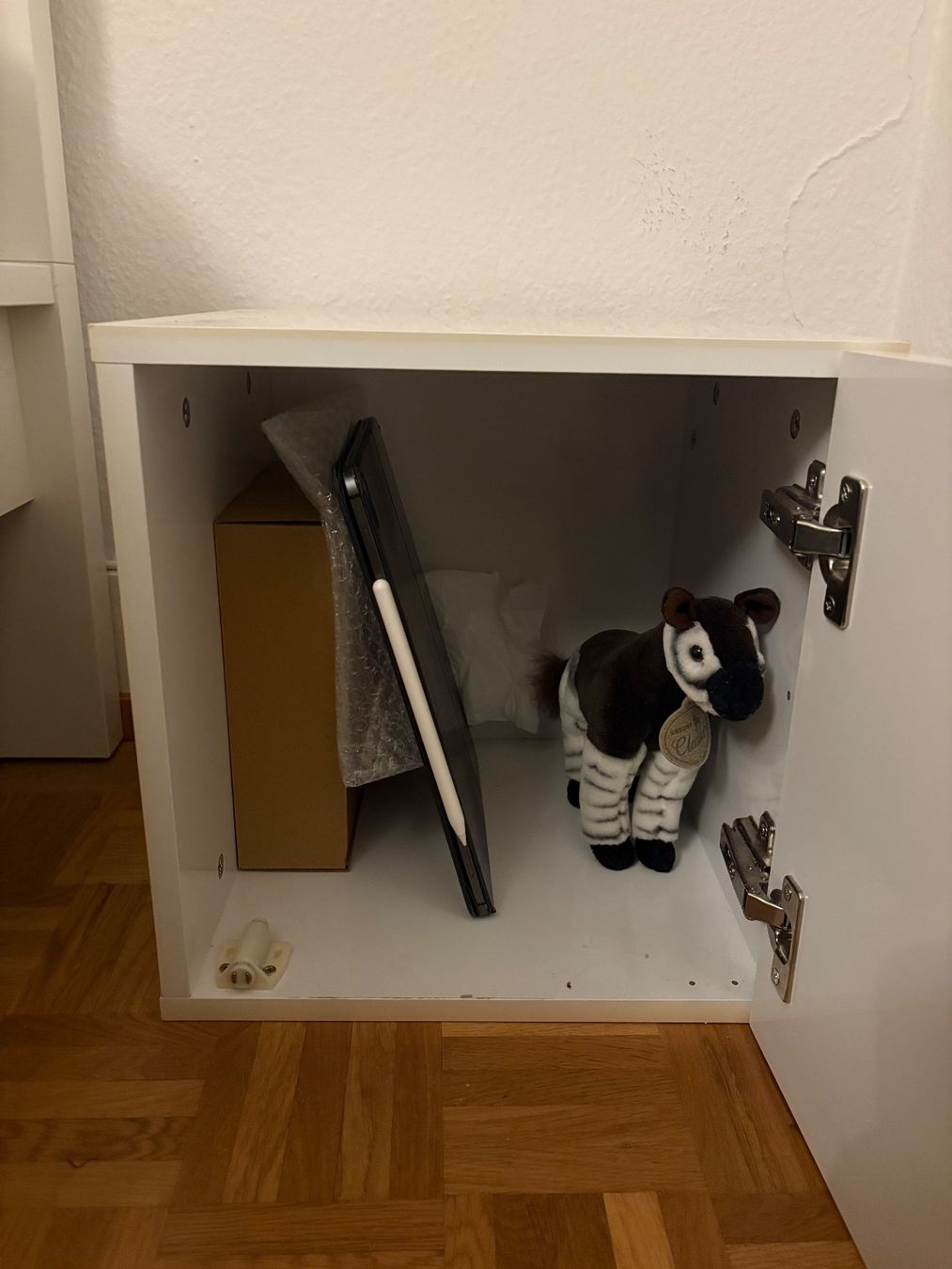 Comodini: Storage Tables – Usato da Zürich venduto da ray_r79m 2