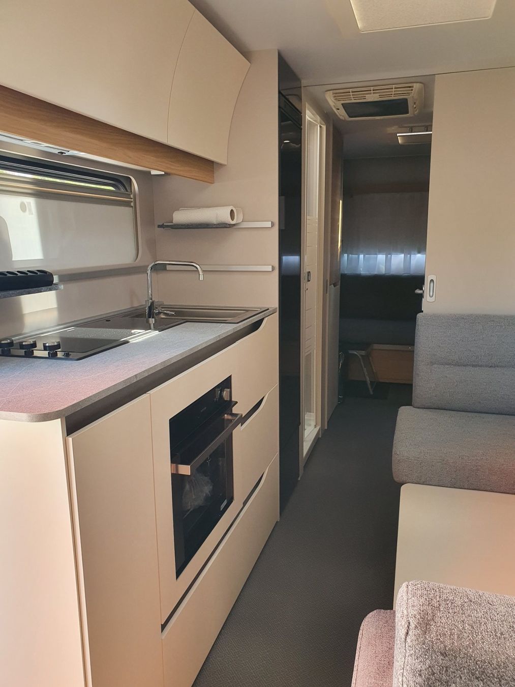 Adria Veicoli da campeggio: Adria Adora 673 PK, Model 2023 – Usato da Nürensdorf venduto da Merc.2017 5