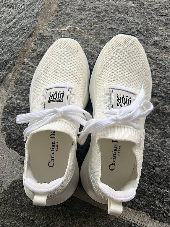 Damenschuhe: SNEACKER DIOR  – Neu und originalverpackt aus Gentilino von pet_p7fg 1