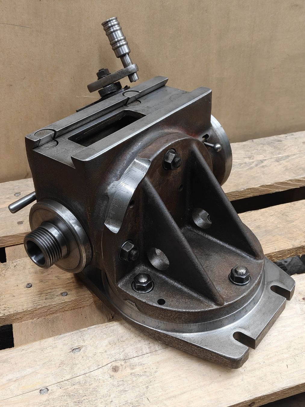 Tous les outils: Deckel Teilapparat – D'occasion à Aathal-Seegräben par pho_ws7w