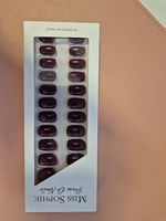 Miss Sophie Press on Nails - Berry