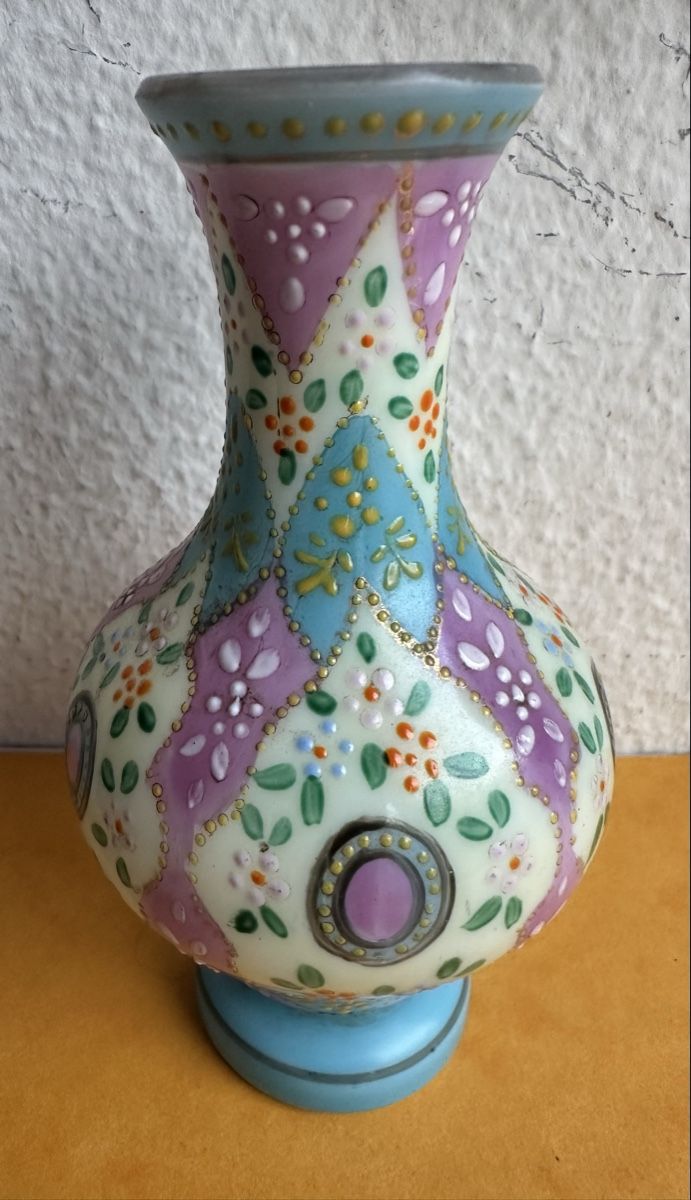 Vasi & Recipienti: Exquisite orientalische Opalvase mit einzigartigem Design✨ – Usato da Zürich venduto da c_d_r 1