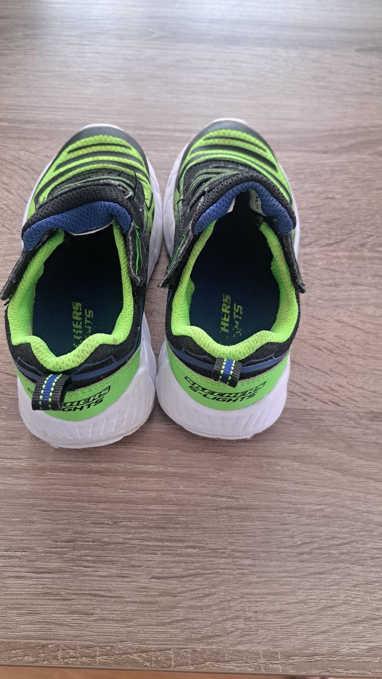 Schuhe für Jungen: Skechers kinder  – Gebraucht aus Buchs SG von VitaliiKu 1