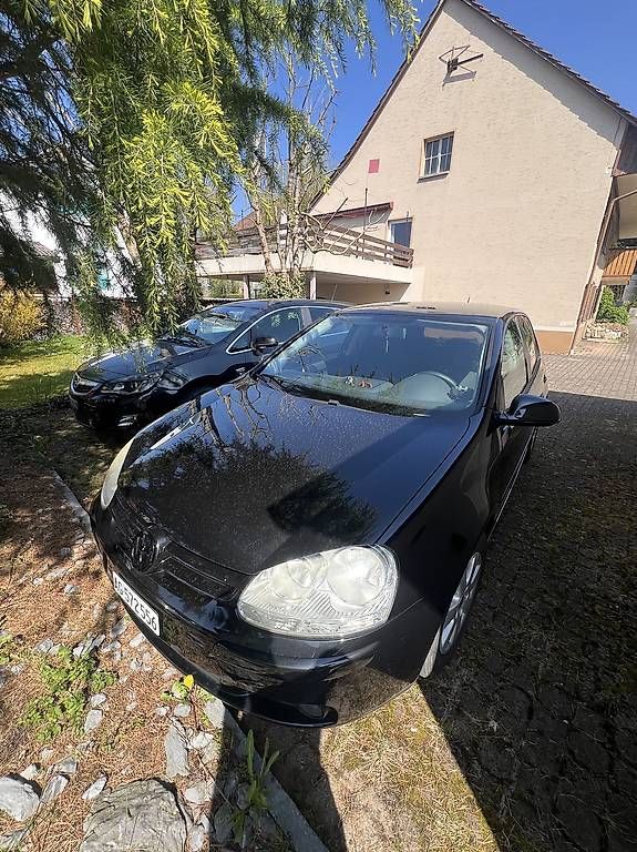 Automobili: VW Golf 5 TSI – Usato da Endingen venduto da mai_7q9j