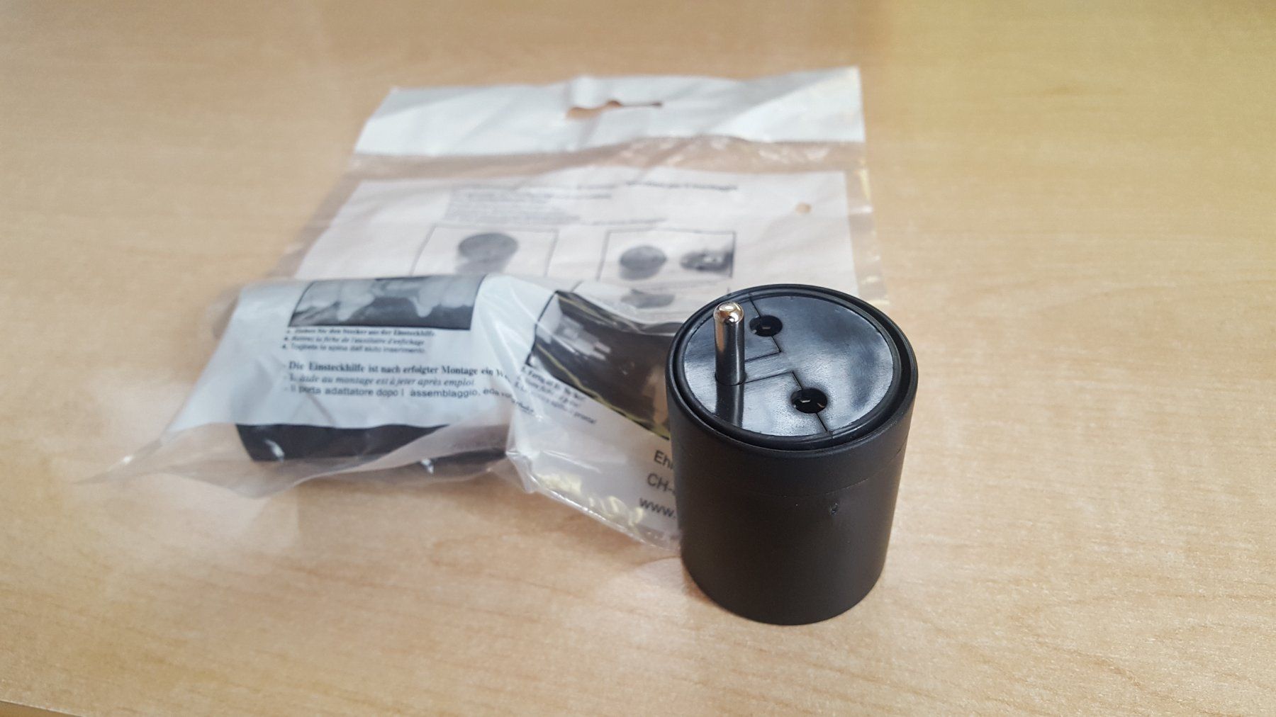 Lecteurs & Adaptateurs: Steckeradapter – Neuf avec emballage d'origine à Müllheim Dorf par Linus18 1