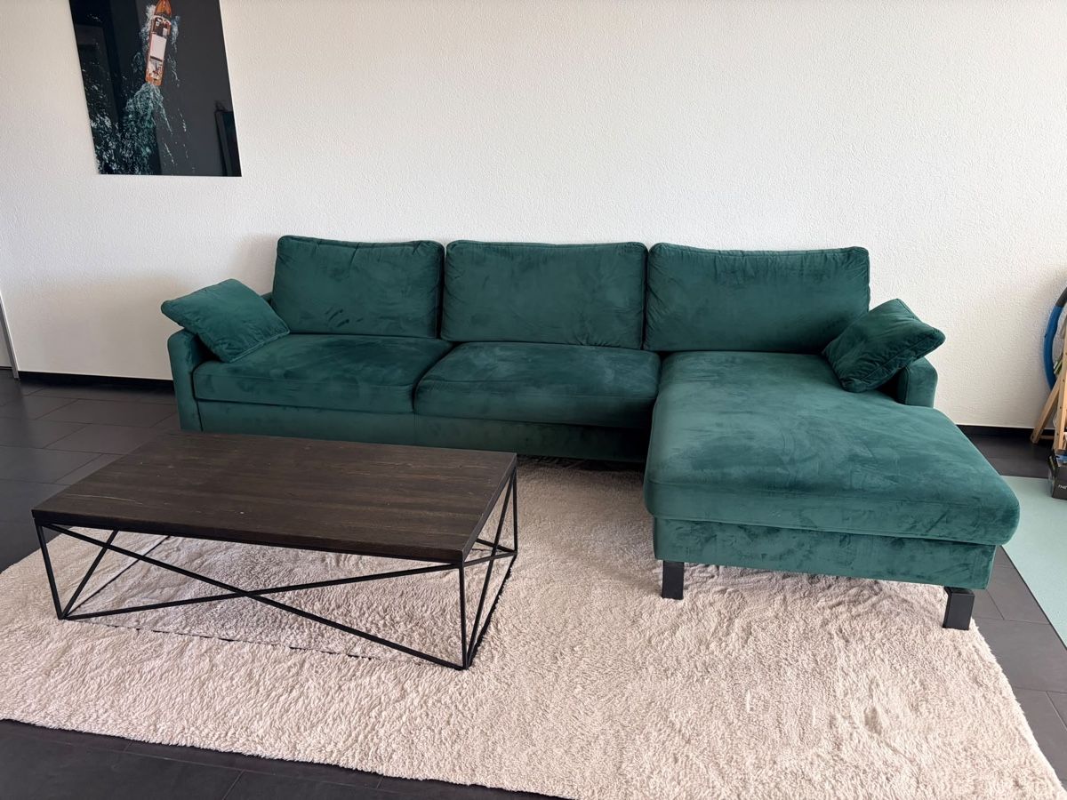 Divani: Samtsofa dunkelgrün – Usato da Solothurn venduto da neno_