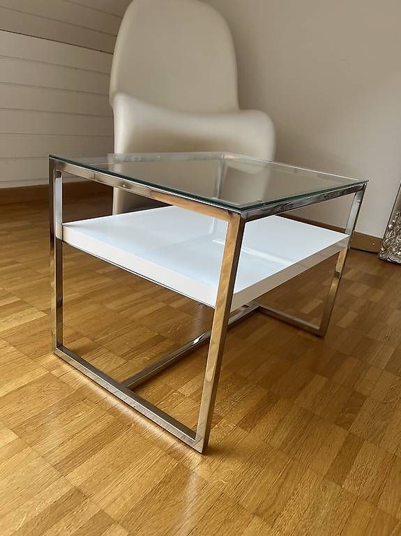 Tische: Vitage Tischli – Gebraucht aus Uetikon am See von kar_v6zy 2