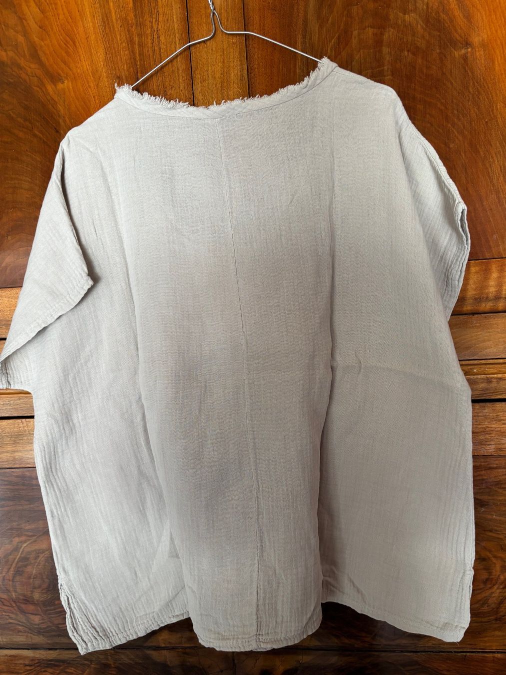 Camicette: Blouse en coton beige – Usato da Grand-Lancy venduto da hip_2rbd 1