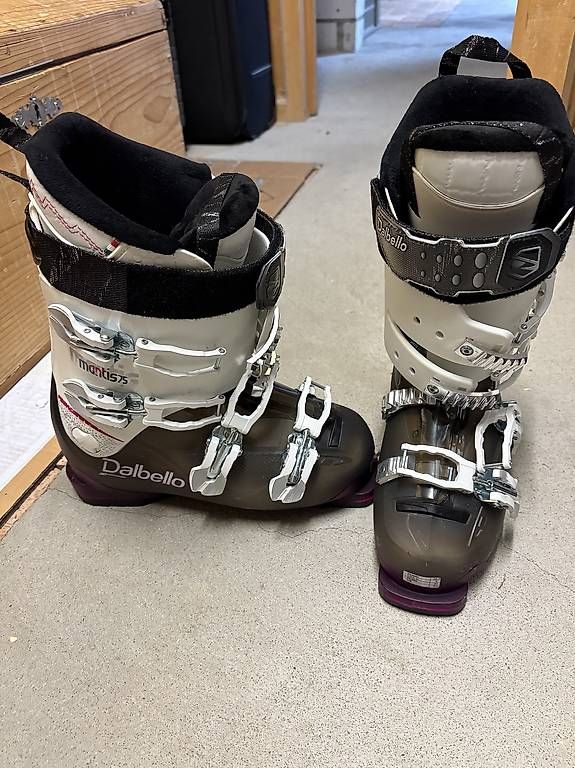 Scarpe da donna: Skischuhe – Usato da Altendorf venduto da Baloo7272 1