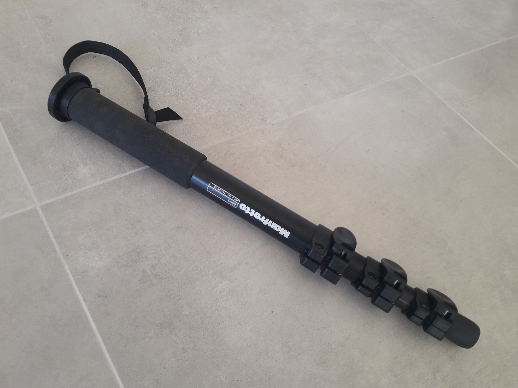 Manfrotto Treppiedi & Teste: Manfrotto 680B Einbein Stativ – Usato da Caslano venduto da Welaberg
