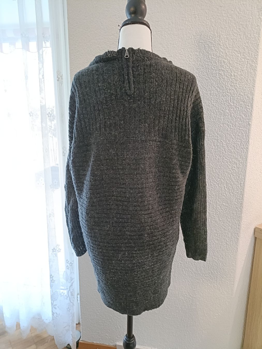 Only Pullover & Sweatshirts: warmer Oversized Pullover Only Gr. XS – Gebraucht aus Näfels von CH.Kchlineknopf 3
