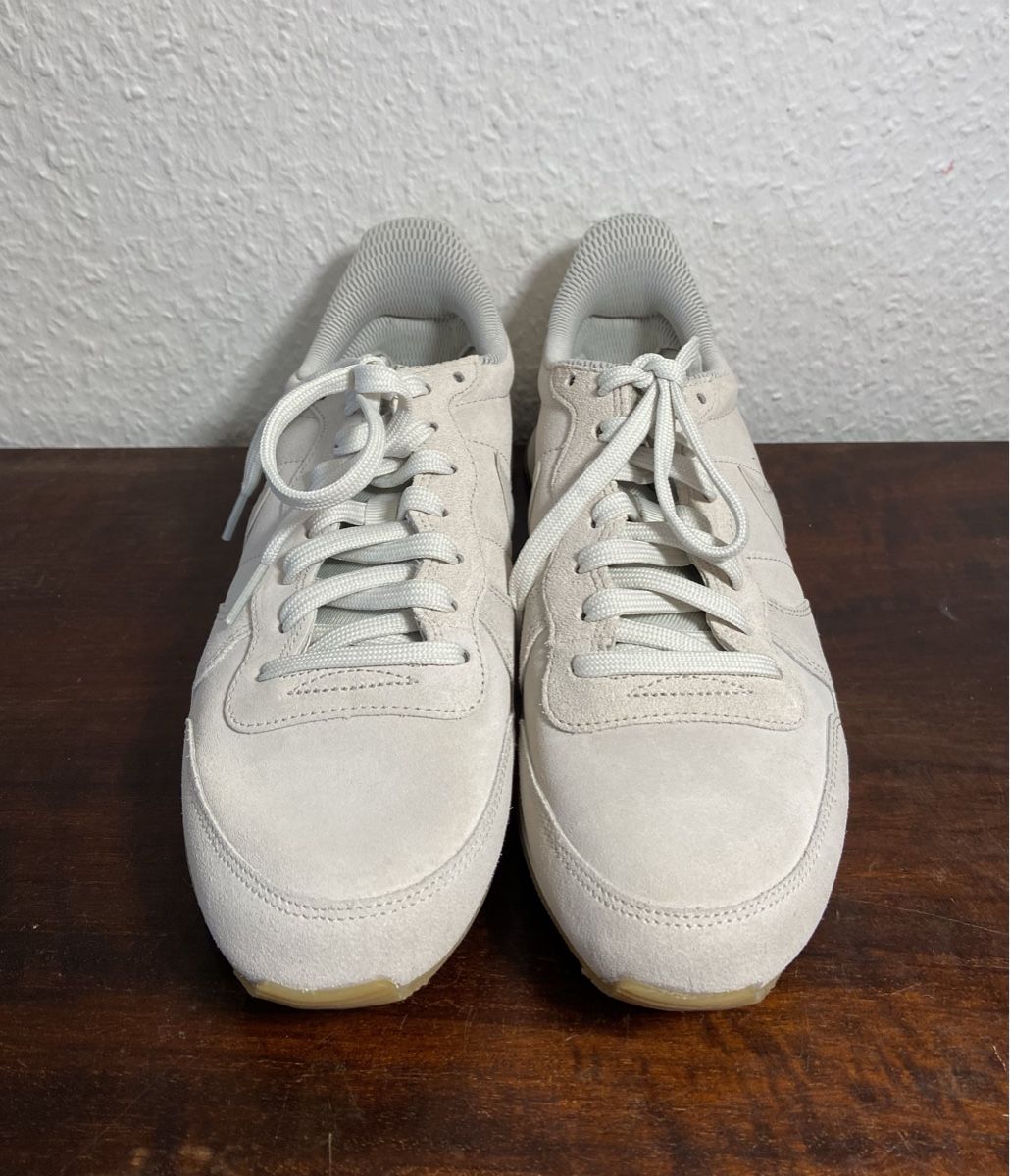 Nike Scarpe da donna: Nike Sneaker Schuhe Gr. 40 hellgrau – Nuovo (secondo la descrizione) da Fislisbach venduto da KolibriSecondhand 5