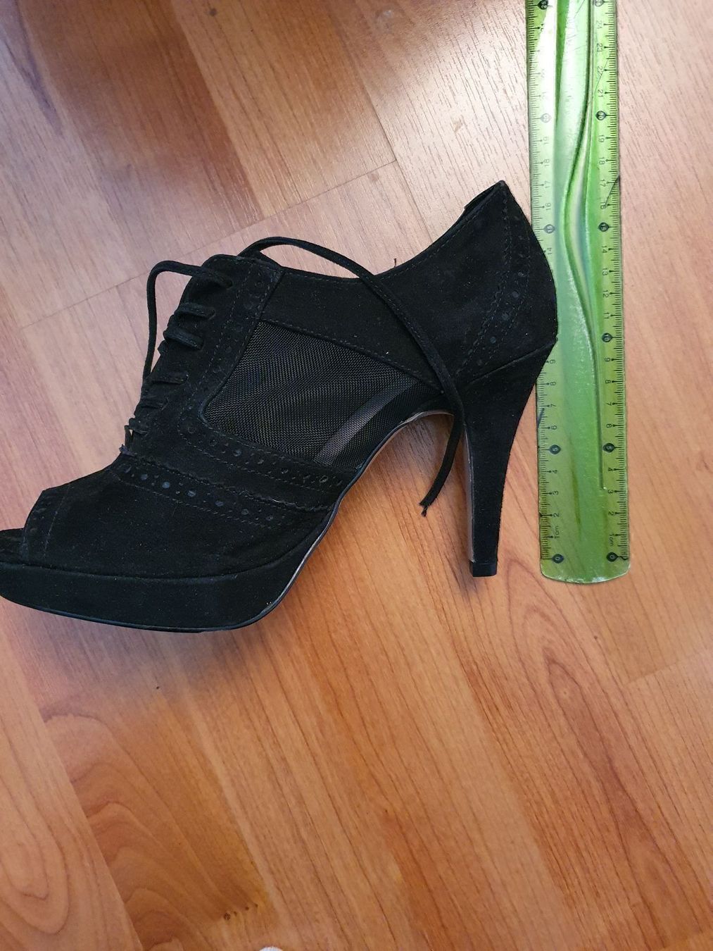 Scarpe da donna: Oxmox Plateauschuhe, 38 – Nuovo (secondo la descrizione) da Buttikon SZ venduto da Limo180 6
