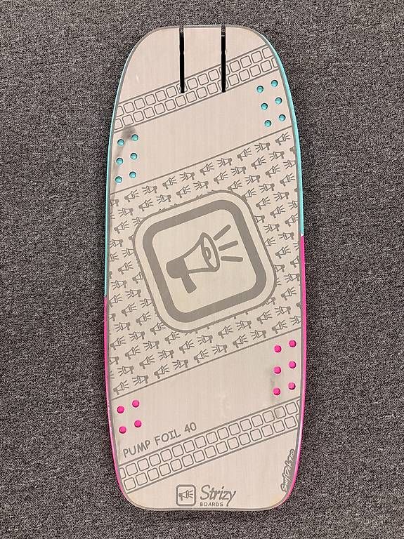 Tavole da surf e di nuoto: Strizy Scoot Pumpfoil Board – Usato da Einsiedeln venduto da WMKiteboarding 1