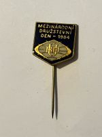 1 Anstecknadel Mezinarodni Druzstevni 1984