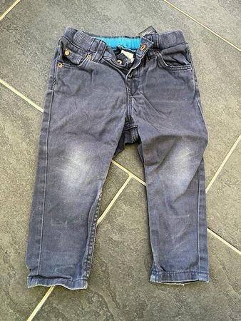 Hose dunkelblau, guter Zustand, 80