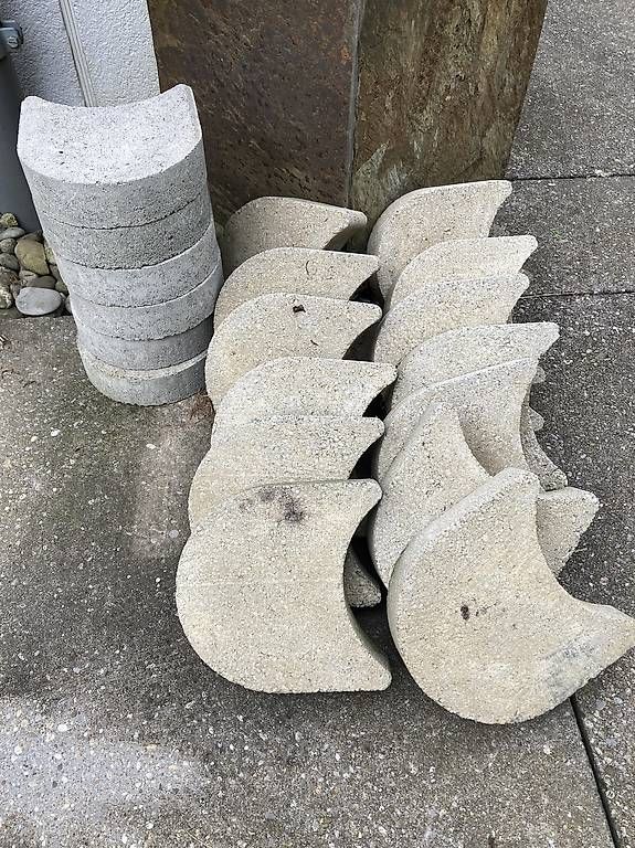 Rivestimenti per pavimenti: Rasenkantensteine – Usato da Aadorf venduto da fabswi