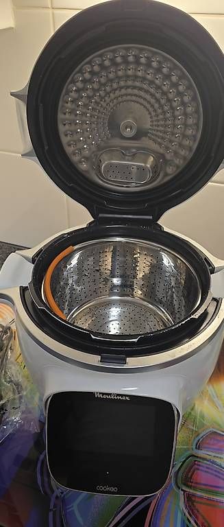 Elettrodomestici da cucina: Cookeo touch wifi avec cookeo crispy  – Usato da Petit-lancy venduto da xplod 2